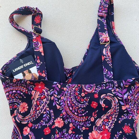 Lands' End Ladies' Swimsuit, Multi colored,Navy, Size Small, NWT - Picture 9 of 9